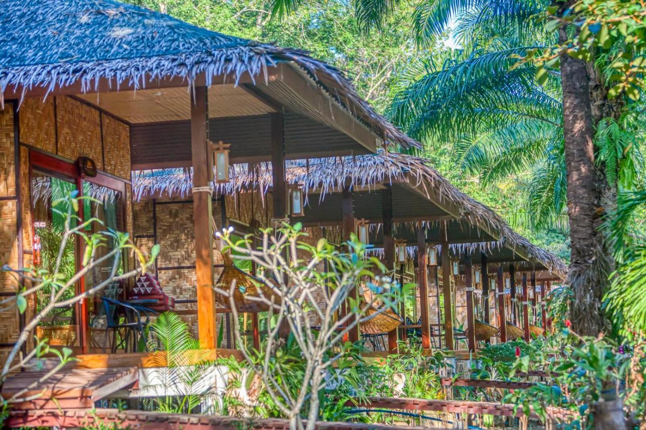 Baan Suan Farmstay Ko Lanta Exteriör bild